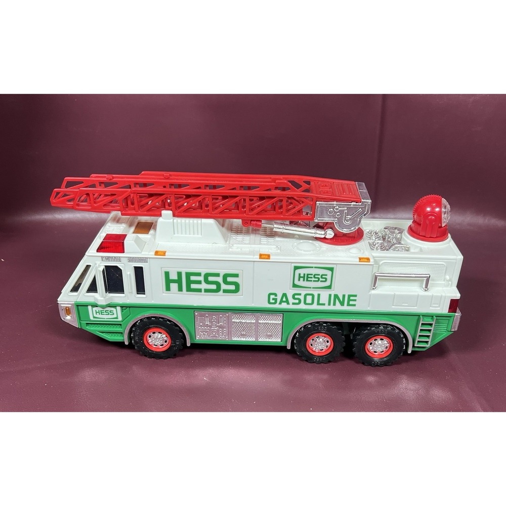 Hess Toy Truck 1996 Emergency Truck and Ladder with‎ Lights and Sirens Works